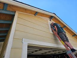 Best Aluminum Siding Installation  in Clever, MO